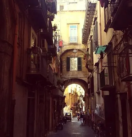 Napule * נאפולי